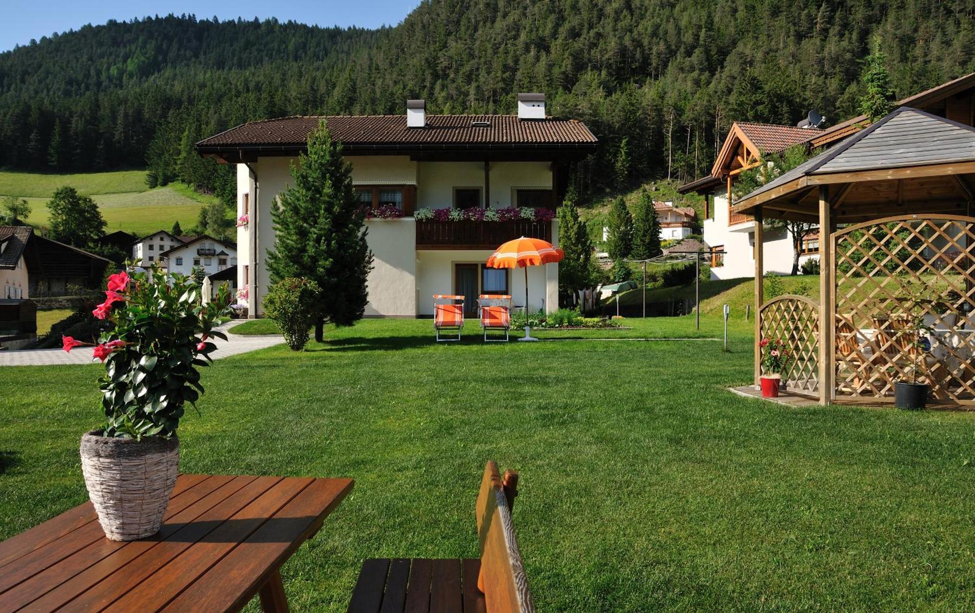 Apartment Suliva Santa Cristina Val Gardena Eksteriør bilde
