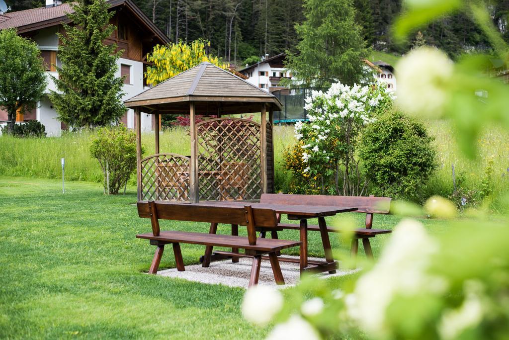 Apartment Suliva Santa Cristina Val Gardena Eksteriør bilde